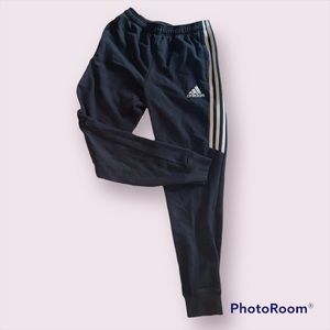 Adidas joggers